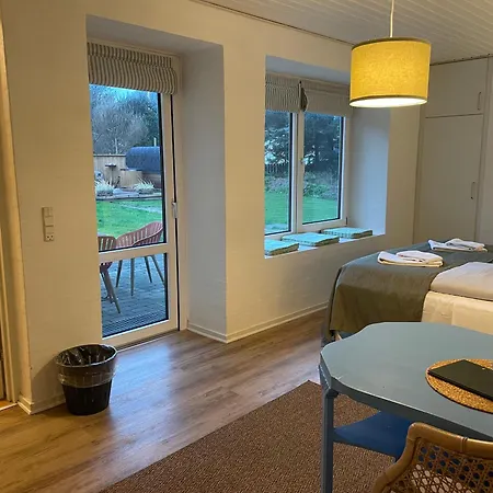 Strandhotel מלון